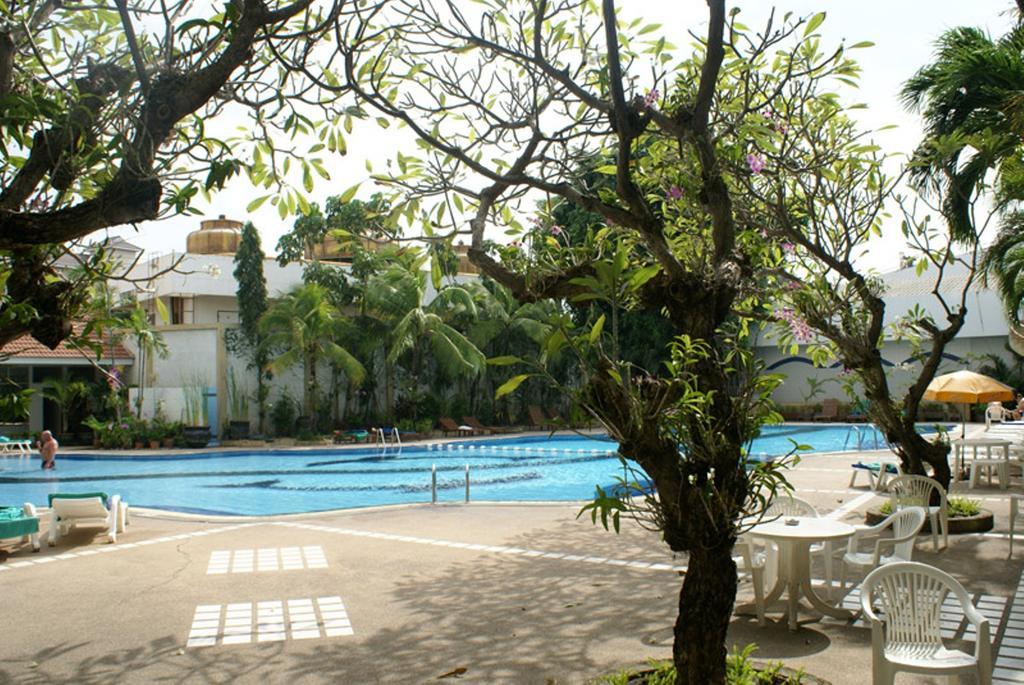 Royal Twins Palace Hotel Pattaya Zewnętrze zdjęcie