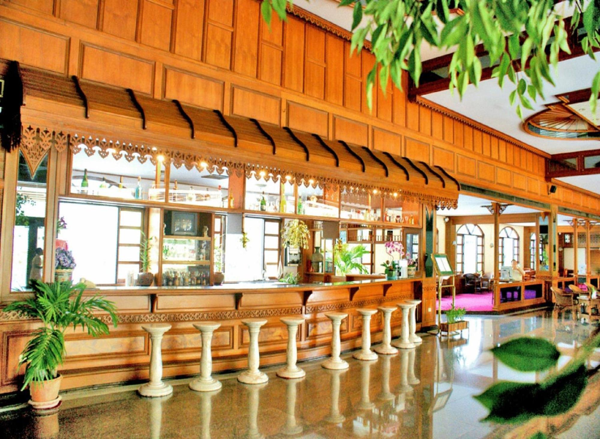 Royal Twins Palace Hotel Pattaya Zewnętrze zdjęcie