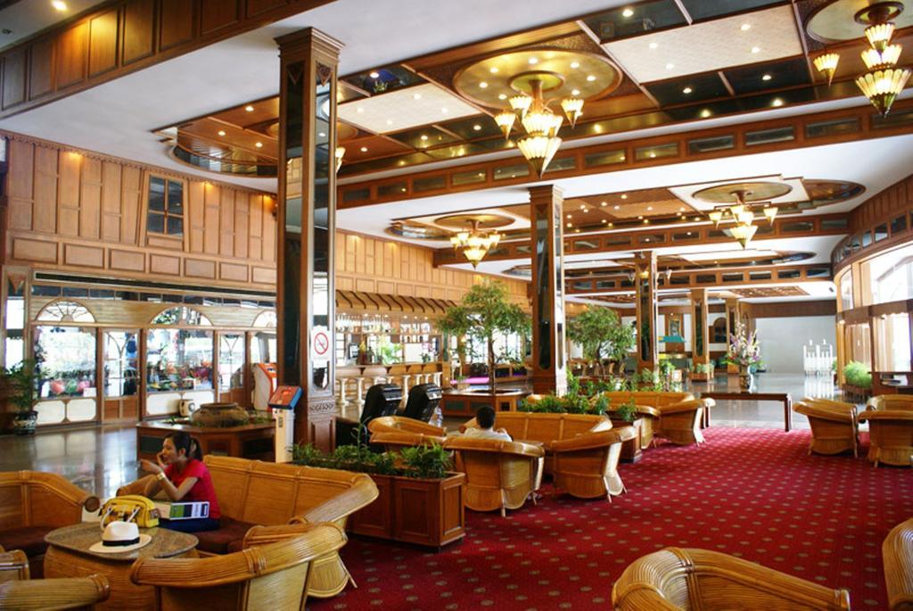 Royal Twins Palace Hotel Pattaya Zewnętrze zdjęcie